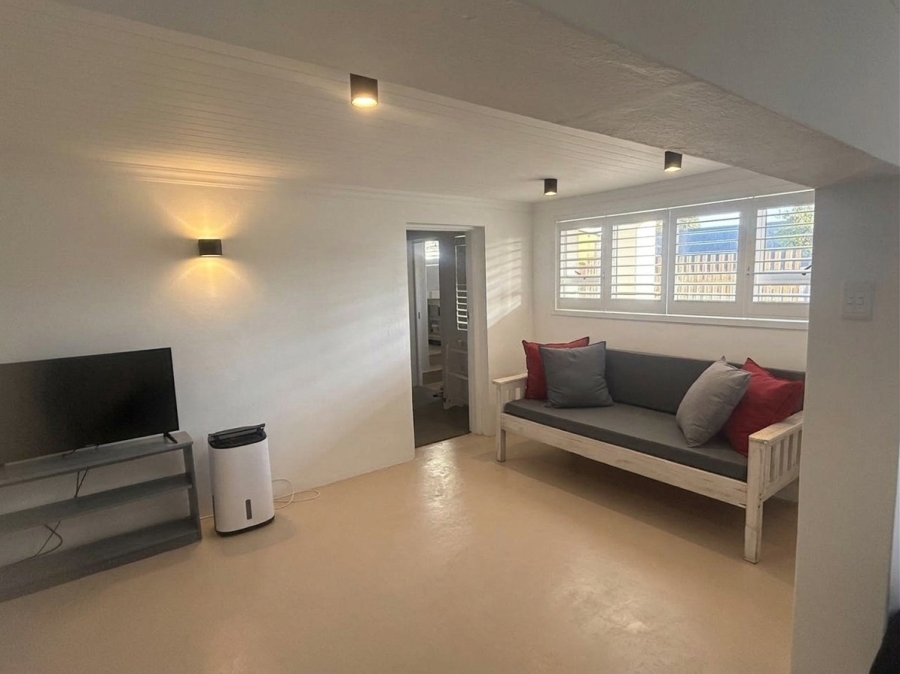 4 Bedroom Property for Sale in Kenton On Sea Eastern Cape